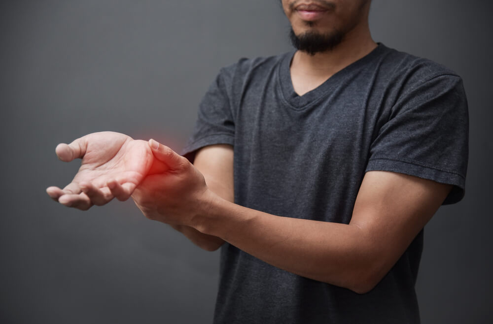 pinky-side wrist pain