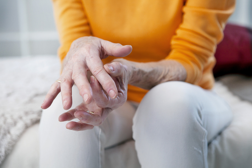 Early signs of arthritis in the fingers that Brewer, ME, patients should watch for