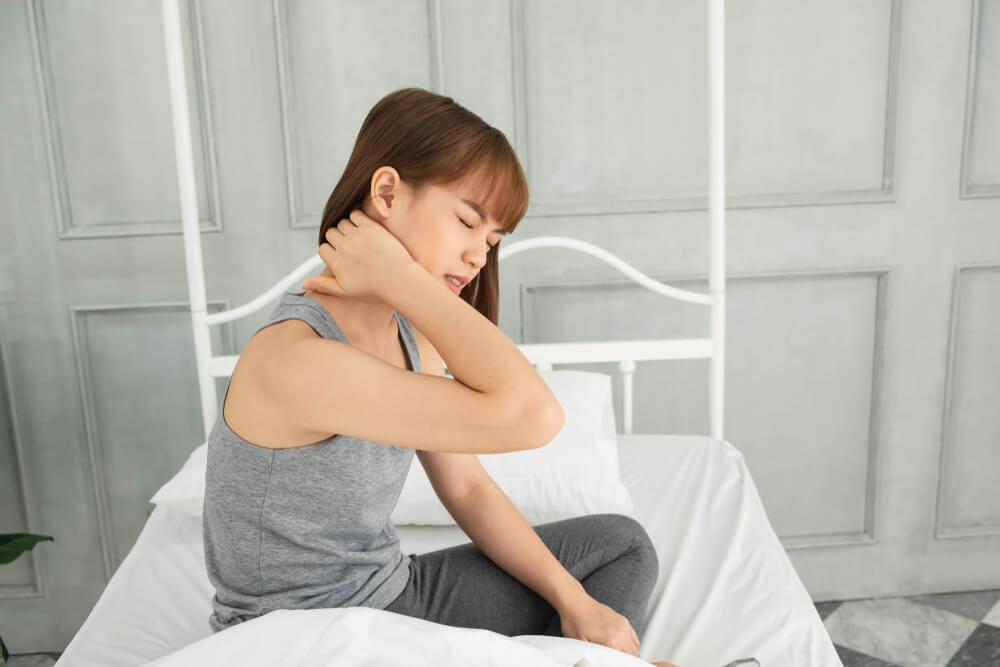 5 tips for reducing neck pain, from a physical therapist shutterstock 1339460357 5 tips for reducing neck pain, from a physical therapist