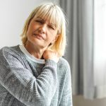 Pinched nerve in shoulder symptoms: 6 things to look for