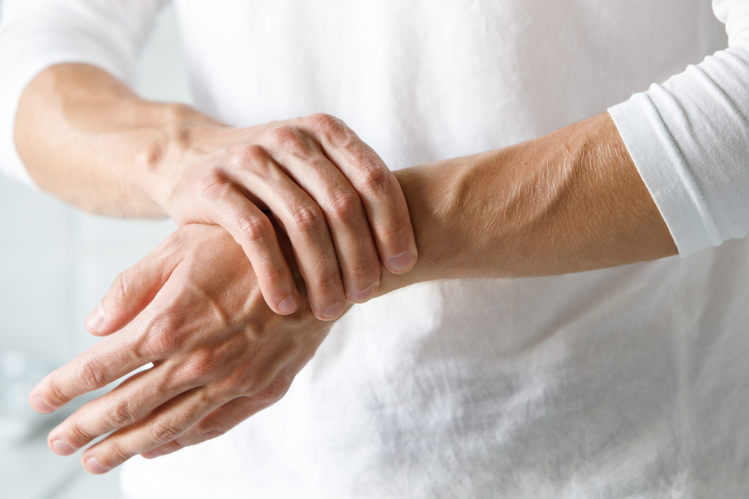 Why Does the Top of My Wrist Hurt?